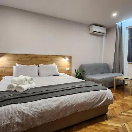 Malavi A5 Center Apartment *